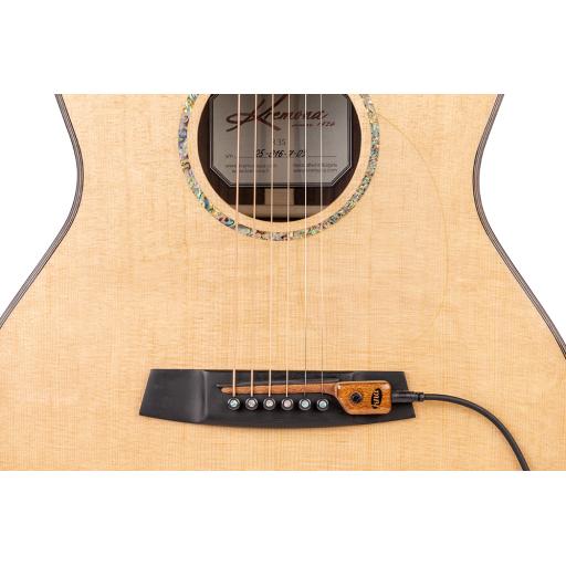 kna Portable bridge-mounted piezo pickup with volume control for steel-string acoustic guitar