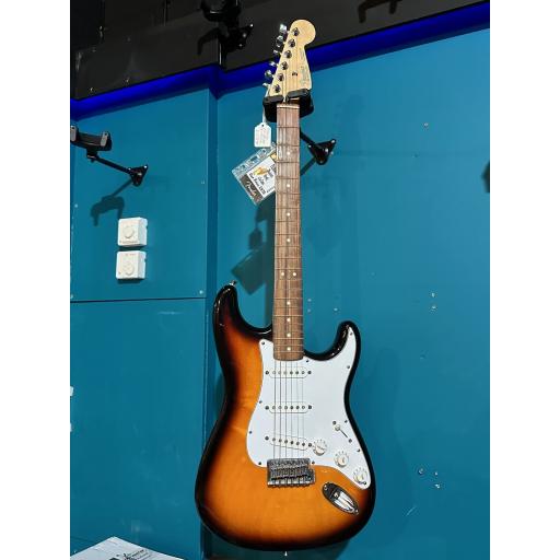 Pre-Loved Fender Stratocaster, Mexican Made Electric Guitar with Sunburst Finish with Hard Case