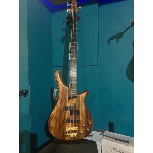 Pre-Loved Bass Collection SV Bass Guitar